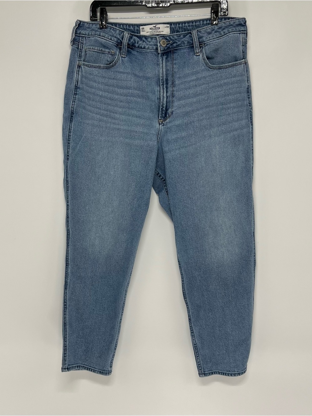 Hollister curvy ultra high rise mom jeans 33